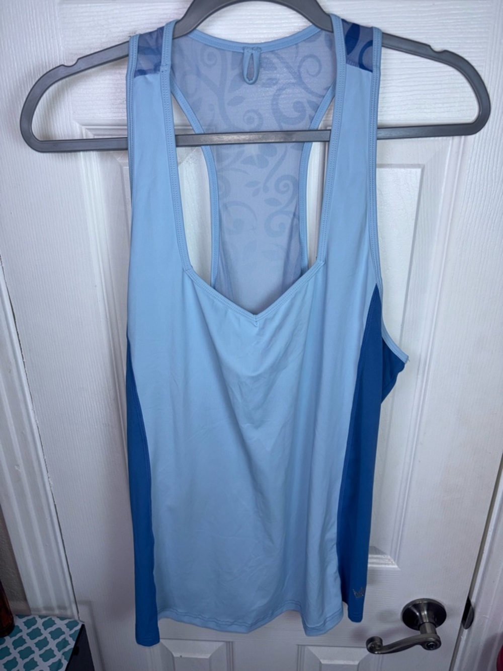 CROWNED ATHLETICS CINDERELLA Light Blue Racerback Tank with Dark Blue XXL NWOT